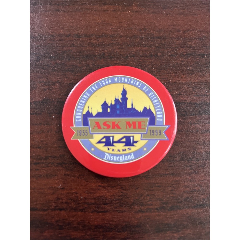 Disneyland‎ 44 Years 1955-1999 Button Pin
